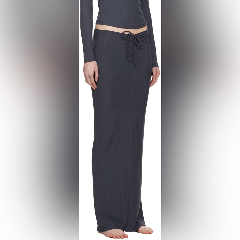Skims Soft Lounge Ruched-front Long Skirt In Graphite - Picture 7 of 13